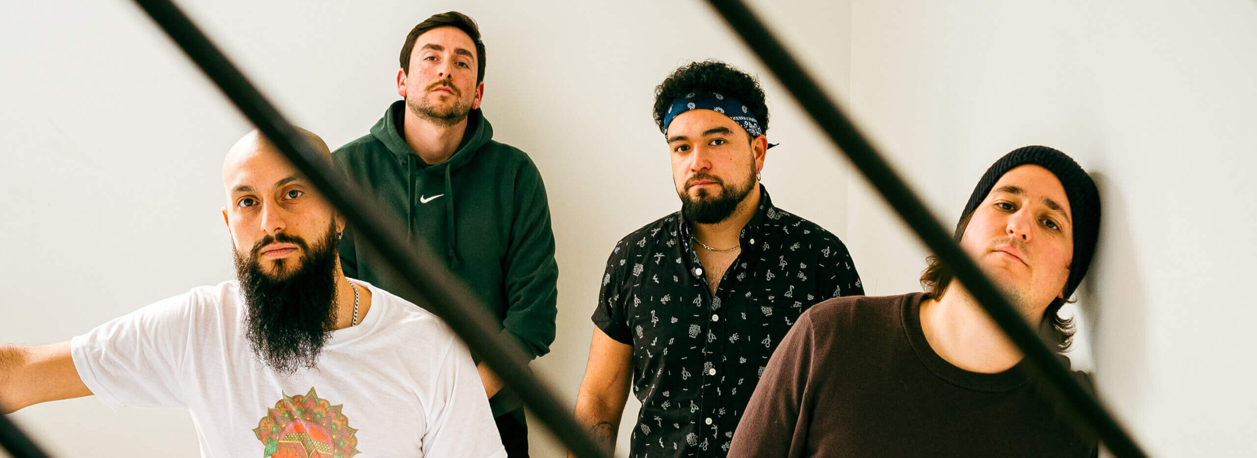 Sale de Mí: PRIMATES y su Nueva Voz en el Rock Chileno - Pal Toque